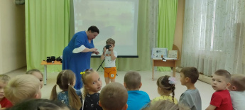 Познавательный час "Экскурс в историю  фотоаппаратов"